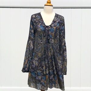 Free People Gray Floral V Neck with Front Tie Long Sleeve MIDI Dress Size Medium